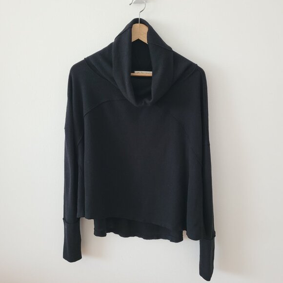 "We the Free" by Free People Cropped Wide-Turtleneck Black Fleecy Sweater-XS - Picture 2 of 7